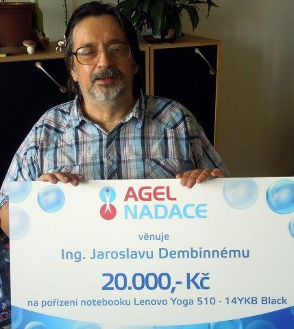 Pan Dembinný s&nbsp;šekem NADACE AGEL